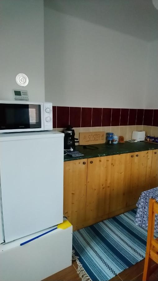 Sandora Vendeghaz Nagyrákos